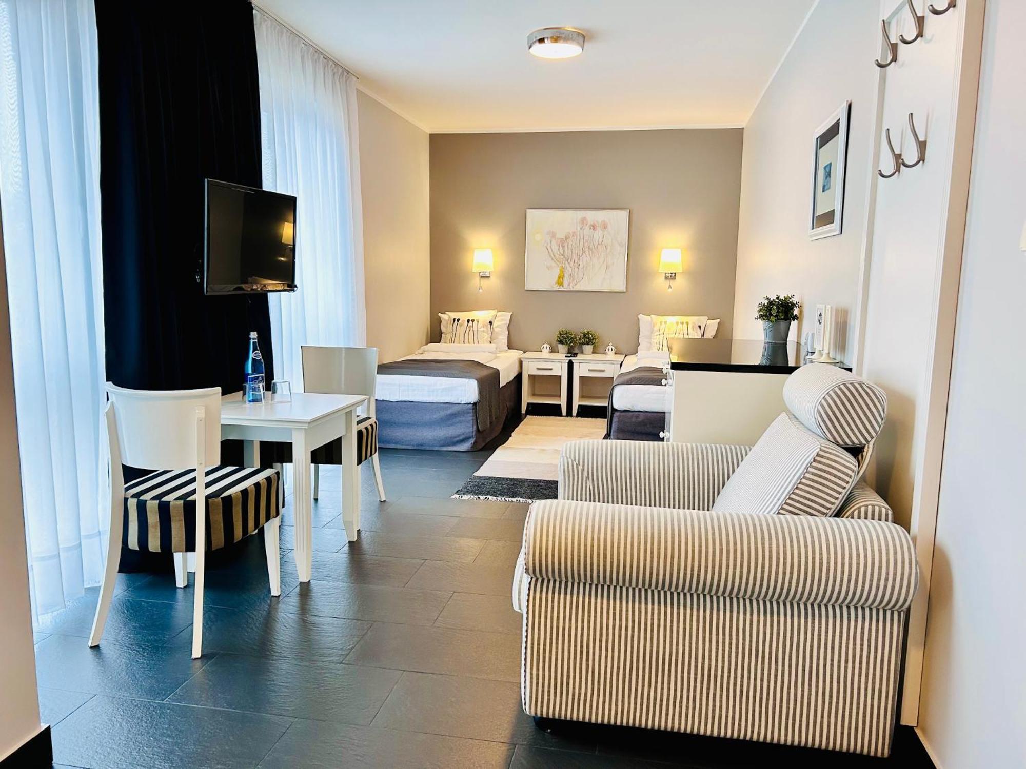 Hotel Amber Suite & Spa - Enklawa Dla Doroslych (Adults Only) Мендзыводзе Экстерьер фото